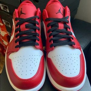 Air Jordan 1 low chicago / men’s 7/5/ 8/9/ 9.5/10